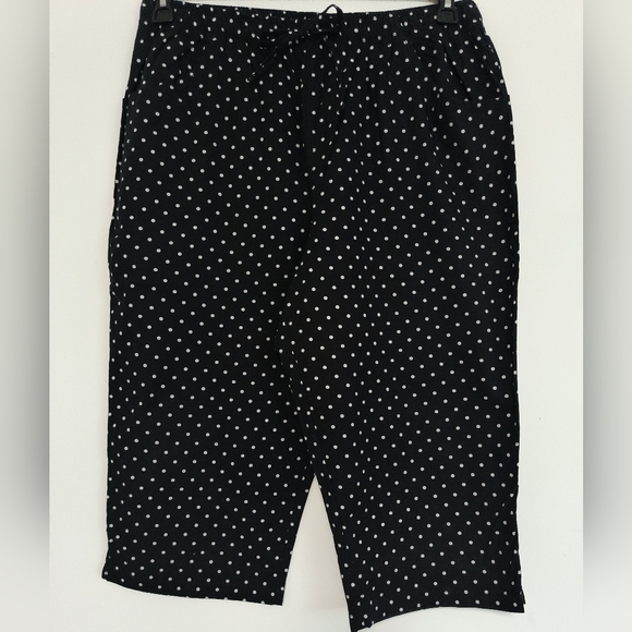Erika Pants - Women's Polka Dots Capris Pants /  Size 16